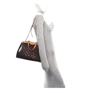 ✨Large Dark Burgundy Patent Leather Tote Crossbody Bag✨Preloved beauty 🤩